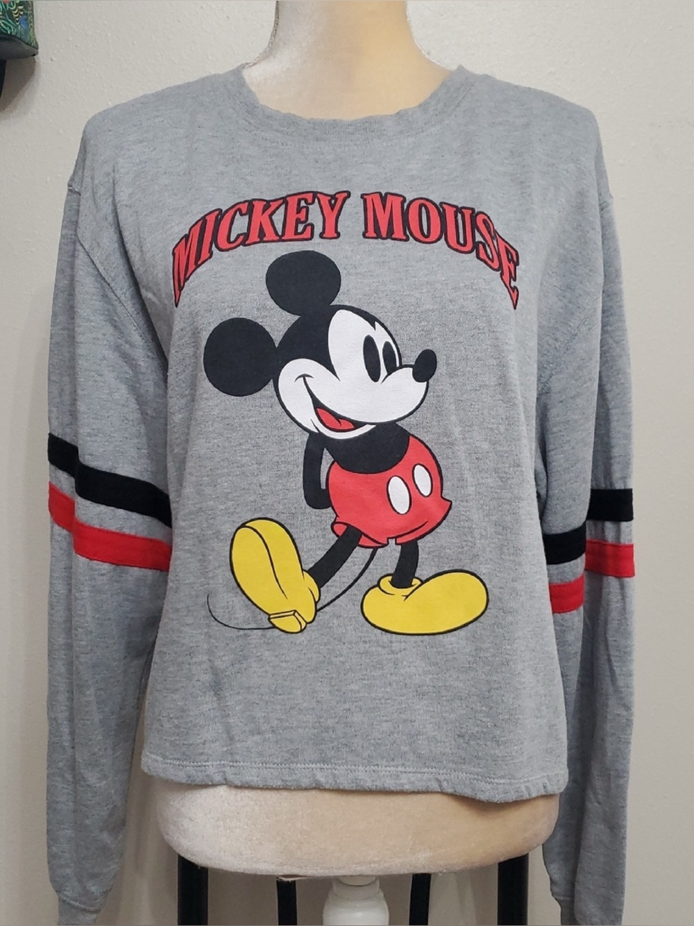 ❤️Disney XL Gray Sweatshirt m Mickey Mouse Long Sleeve Shirt Red & Yellow B6
